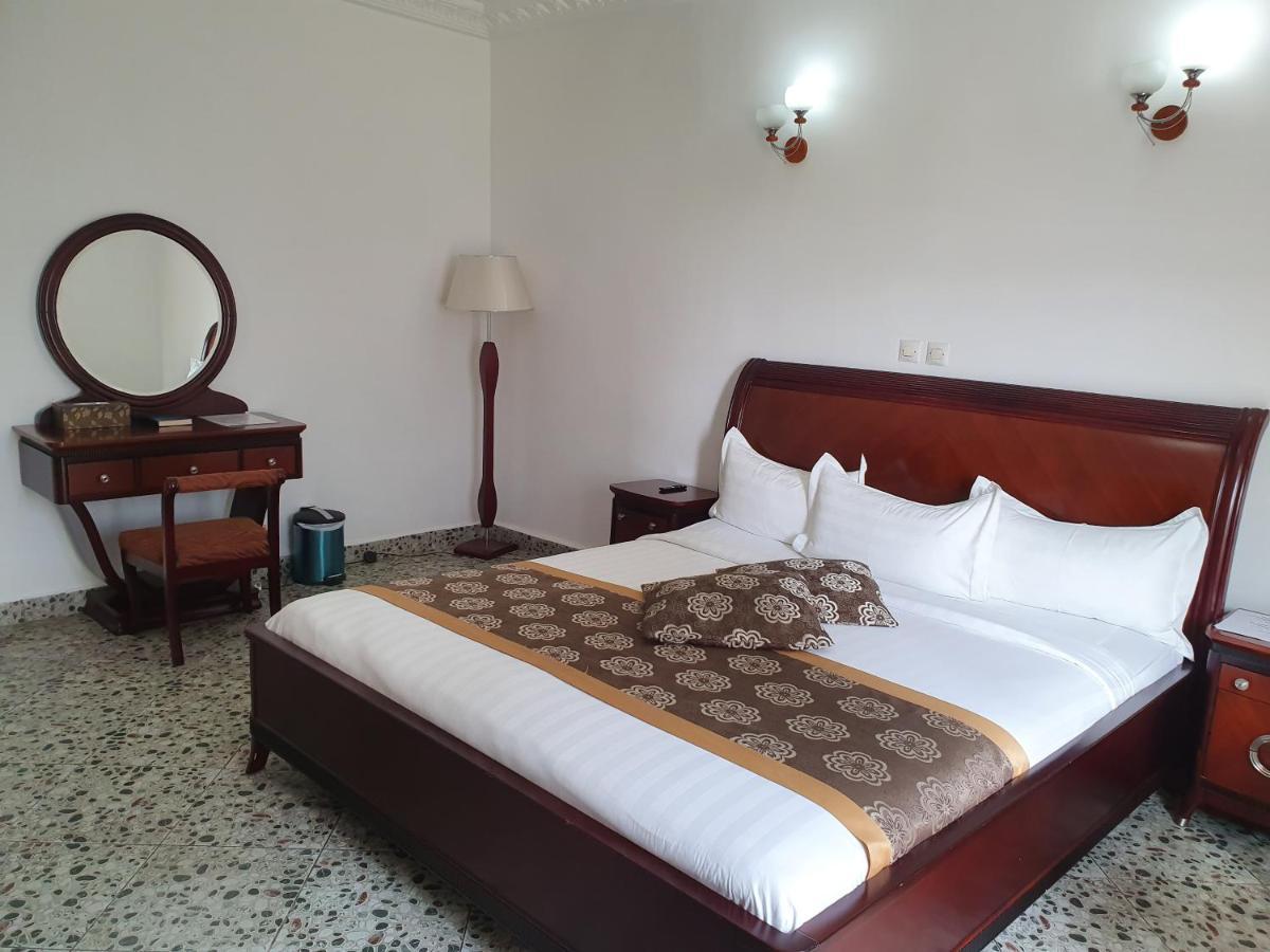 Hotel Imperial Libreville Exterior foto